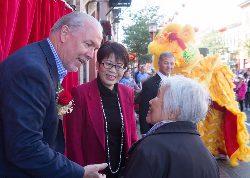 NPTGS Multiculturalism Director Lily Chow met Premier John Horgan at a monument unveiling ceremony in Victoria on September 10.